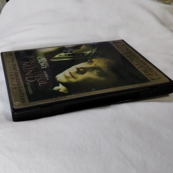 A Beautiful Mind Widescreen Two Disc Awards Edition DVD Set NWT- Sealed - Picture 6 of 6